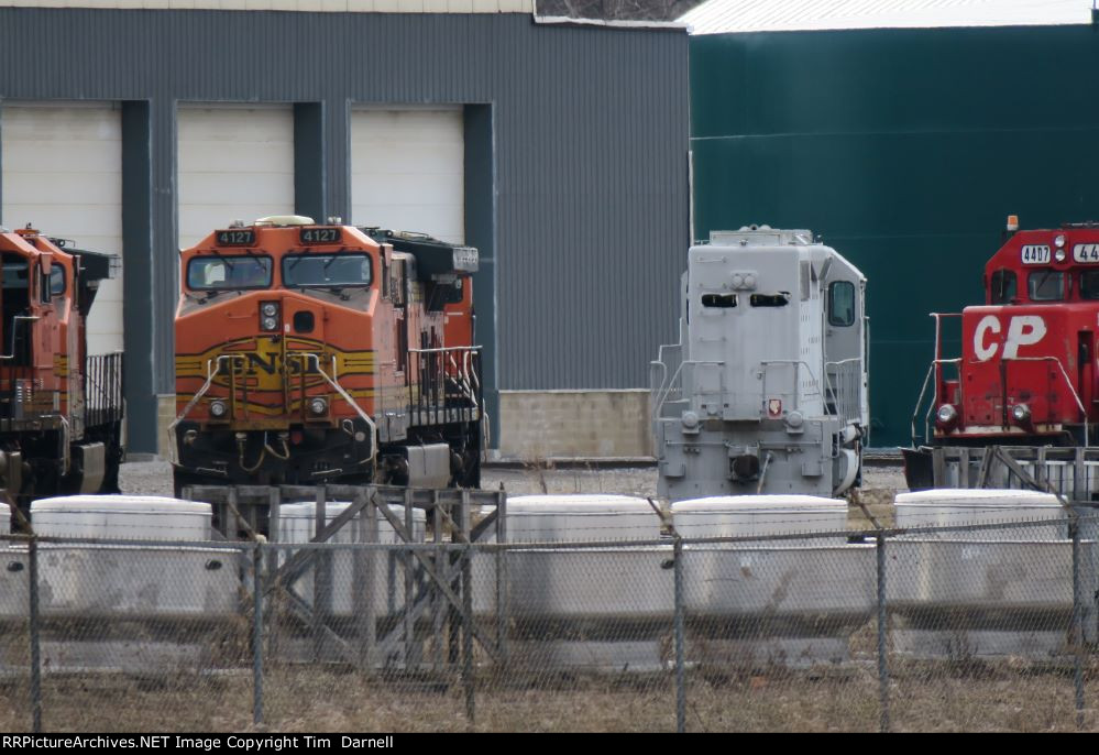 BNSF 4127, UNK EMD, CP 4407